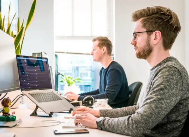 Comparing white label WordPress agencies for senior development teams